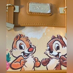 Officially licensed chip and dale backpack by wondapop